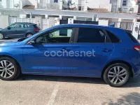 Usado Hyundai i30 GO! 95 CV (69 kW) 2018 Azul Berlina
