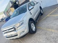 Usado Ford Ranger Wildtrack 200 CV (147 kW) 2019 Gris / plata Pickup/Camioneta