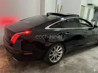 Usado Jaguar XJ Luxury 275 CV (202 kW) 2013 Negro Berlina