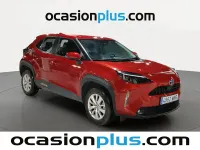 Usado Toyota Yaris Cross Business Edition 116 CV (85 kW) 2024 Rojo SUV