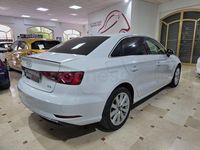 Usado Audi A3 Design 116 CV (85 kW) 2018 Blanco Berlina