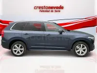 Usado Volvo XC90 Momentum 235 CV (172 kW) 2022 Azul SUV