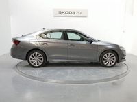 Usado Skoda Octavia Style 204 CV (150 kW) 2025 Gris