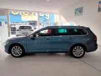 Używany VW Passat Advance 150 KM (110 kW) 2017 Niebieski Kombi