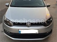 Usado VW Polo Edition 75 CV (55 kW) 2015 Gris / plata Berlina