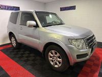 Usado Mitsubishi Montero 190 CV (139 kW) 2016 Gris / plata SUV