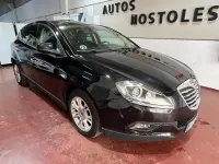 Usado Lancia Delta 105 CV (77 kW) 2012 Negro Utilitario