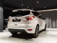 Usado Ford Kuga ST-Line 150 CV (110 kW) 2019 Blanco SUV