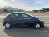 Usado Peugeot 207 70 CV (51 kW) 2008 Negro Berlina