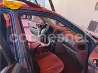 Usado Hyundai Santa Fe GLS 145 CV (106 kW) 2001 Negro SUV