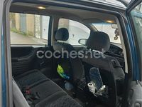 Usado Opel Zafira Comfort 100 CV (73 kW) 2001 Azul Monovolumen
