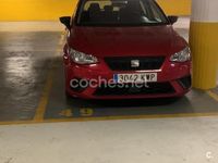Usado Seat Ibiza Style 80 CV (58 kW) 2019 Granate Utilitario