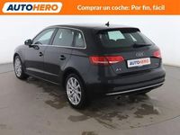 Usado Audi A3 Design 116 HP (85 kW) 2018 Preto Sedan