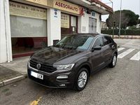 Usado VW T-Roc Edition 115 CV (84 kW) 2020 Gris / plata SUV