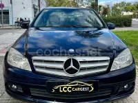 Usado Mercedes C200 Avantgarde 136 CV (100 kW) 2011 Azul Berlina