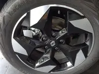 Usado Renault Captur Techno 100 CV (73 kW) 2025 Gris SUV