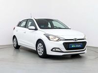 Usado Hyundai i20 84 CV (61 kW) 2016 Blanco Utilitario