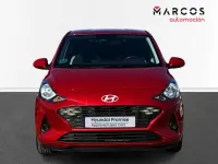 Usado Hyundai i10 64 CV (47 kW) 2025 Rojo Utilitario