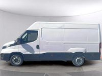 Usado Iveco Daily 156 CV (114 kW) 2023 Blanco