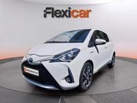 Usado Toyota Yaris Hybrid Active 100 CV (73 kW) 2018 Blanco Berlina