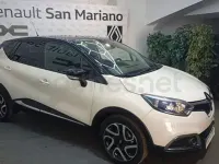 Usado Renault Captur Zen 90 CV (66 kW) 2015 Beige SUV