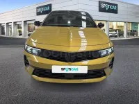 Usado Opel Astra 180 CV (132 kW) 2025 Amarillo Utilitario