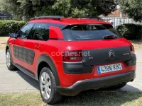 Usado Citroën C4 Feel 82 CV (60 kW) 2017 Rojo Berlina