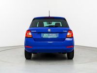 Usado Skoda Fabia Ambition 95 CV (69 kW) 2019 Azul Berlina