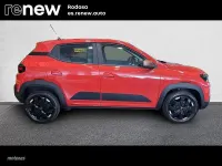 Usado Dacia Spring Extreme 47 kW (65 CV) 2025 Naranja Utilitario