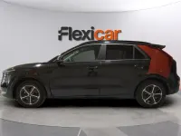 Usado Kia Niro 141 CV (103 kW) 2023 Negro SUV