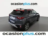 Usado Kia Stonic GT-Line 120 CV (88 kW) 2023 Gris SUV