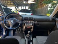 Usado Seat Leon Stella 105 CV (77 kW) 2004 Azul Utilitario