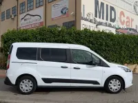 Usado Ford Transit Trend 100 CV (73 kW) 2019 Blanco Familiar