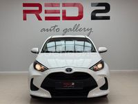 Usado Toyota Yaris Hybrid Active 116 CV (85 kW) 2023 Blanco Berlina