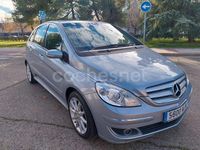 Usado Mercedes B200 140 CV (102 kW) 2008 Azul Monovolumen