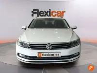 Usado VW Passat Advance 150 CV (110 kW) 2019 Blanco Familiar