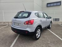 Usado Nissan Qashqai Acenta 140 CV (102 kW) 2008 Gris / plata SUV