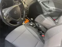 Usado Hyundai i20 GO! 84 CV (61 kW) 2018 Blanco Berlina