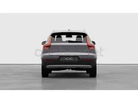 Nuevo Volvo XC40 Core 163 CV (119 kW) 2025 Gris / plata SUV