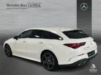 Usado Mercedes CLA200 Shooting Brake 150 CV (110 kW) 2024 Blanco polar Familiar