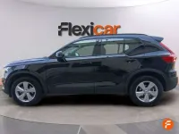 Usado Volvo XC40 129 CV (94 kW) 2022 Negro SUV
