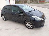 Usado Peugeot 208 Access 82 CV (60 kW) 2015 Azul Utilitario