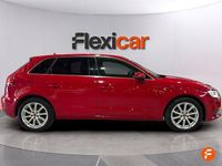 Käytetty Audi A3 116 HP (85 kW) 2018 Punainen Sedan