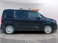 Usado Opel Combo Life 131 CV (96 kW) 2020 Negro Monovolumen