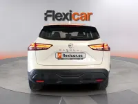 Usado Nissan Qashqai Acenta 158 CV (116 kW) 2022 Blanco SUV