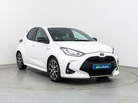 Usado Toyota Yaris Hybrid Style 116 CV (85 kW) 2021 Blanco Berlina