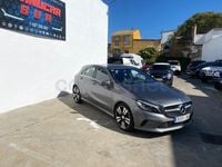 Usado Mercedes A200 Urban 136 CV (100 kW) 2016 Gris / plata Berlina