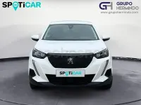 Usado Peugeot 2008 Active 110 CV (80 kW) 2021 Blanco SUV