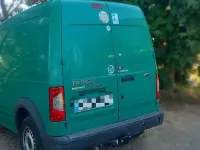 Usado Ford Tourneo 90 CV (66 kW) 2013 Verde Monovolumen