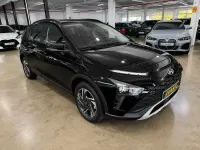 Usado Hyundai Bayon 100 CV (73 kW) 2023 Negro SUV